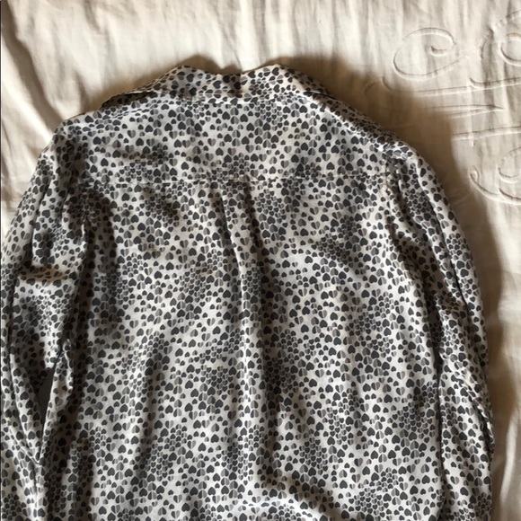 100% silk shirt that has the best pattern - Picture 6 of 8